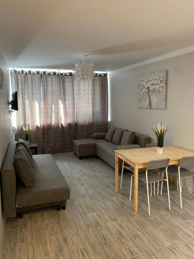 ורשה Coser Apartamenty Metro Onz מראה חיצוני תמונה