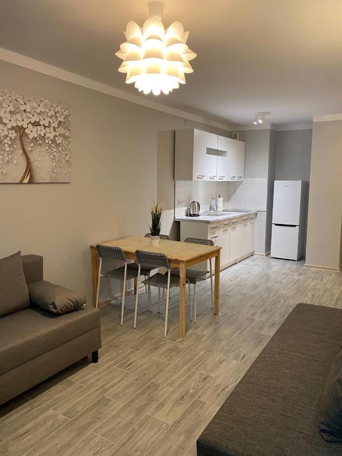 ורשה Coser Apartamenty Metro Onz מראה חיצוני תמונה